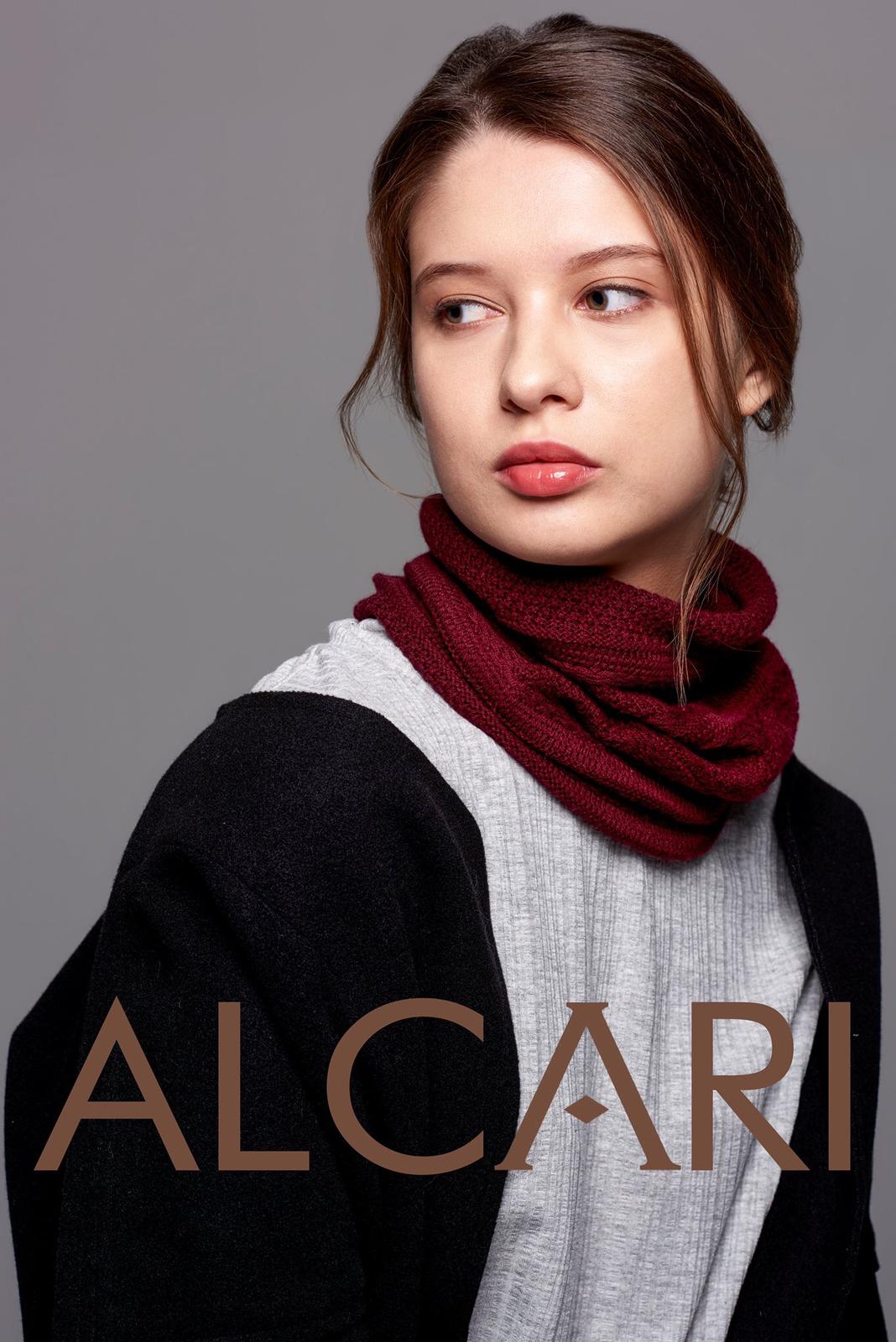 Laurie C.化妝師工作紀錄: Commercial makeup for brand Alcari